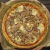 LA PIZZA Tonno e cipolla