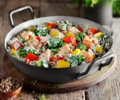 Pangerecht met wilde zalm en rijst