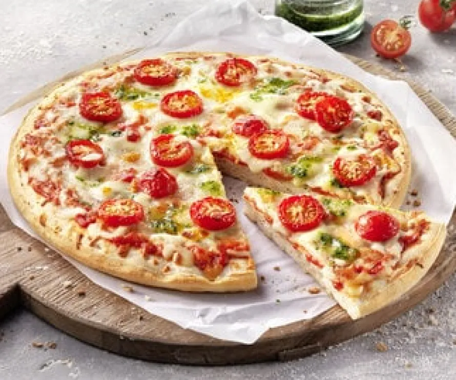 Pizza 'Soft & Crispy' provolone-mozzarella
